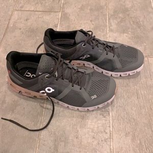On - Swedish CLOUDFLOW sneakers - 7.5 / 38.5